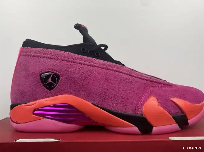 Shocking Retro Low (W) 14 Pink Jordan DH4121-600 0427